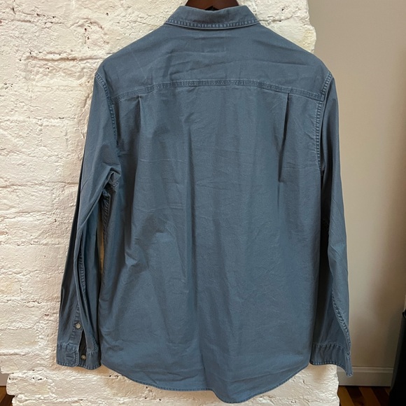 L.L. Bean Blue Slightly Fitted Button Down. Size M - Picture 4 of 6